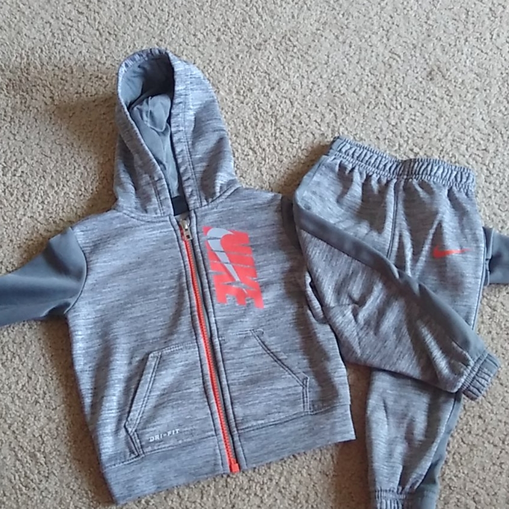 Gray Nike toddler set - 24 months